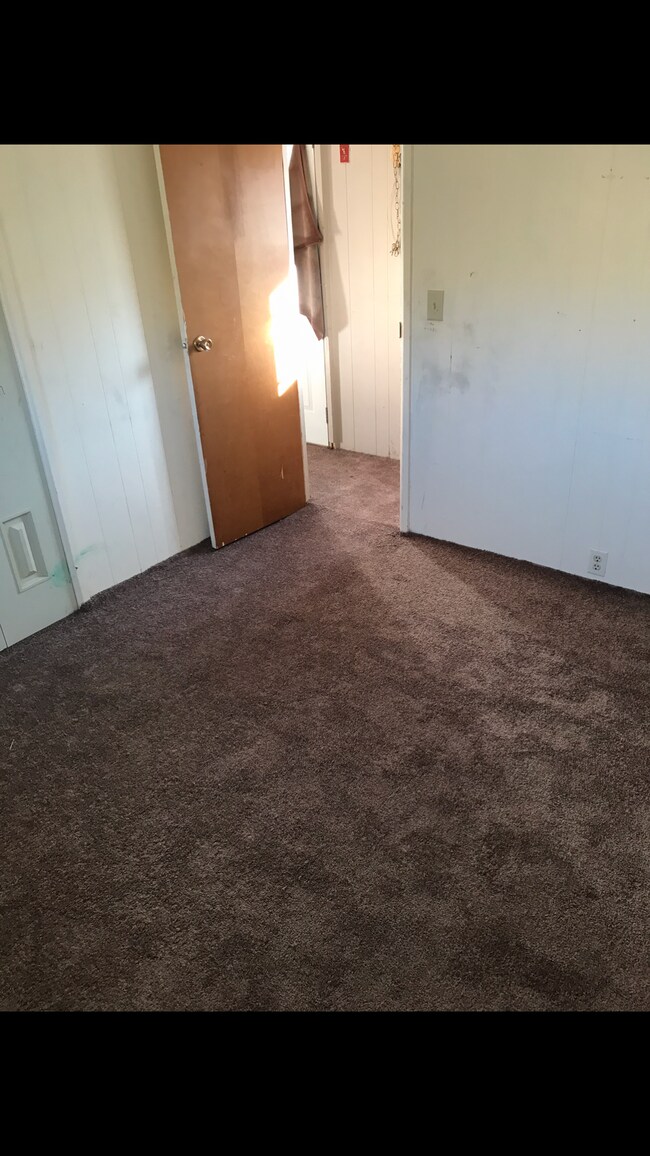 Foto del edificio - 804 W 1st St