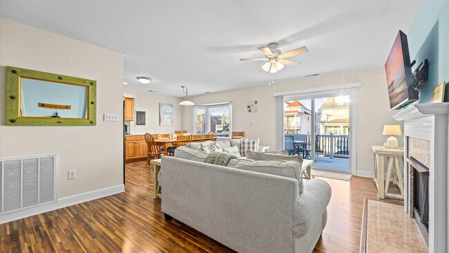 Foto del edificio - 814 Brighton Pl