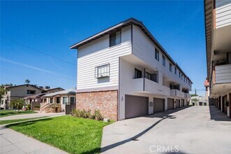 Building Photo - 1129 Linden Ave