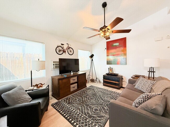 Foto del edificio - AVAILBLE NOW !! 2 Bedroom 2 Bathroom Home ...