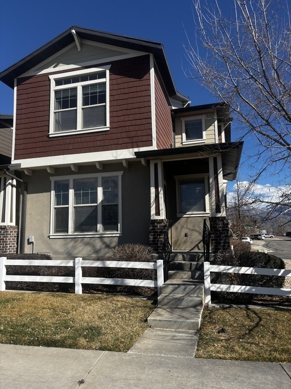 Building Photo - 1296 S Mountain Crst Dr