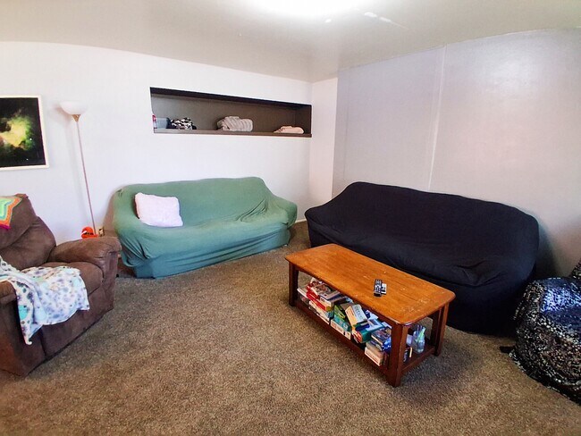 Foto del edificio - 1728 N 550 W