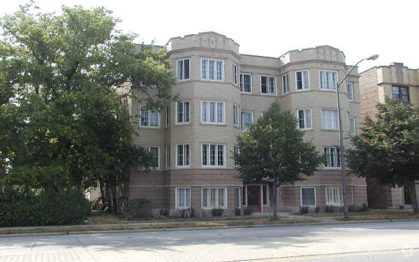 Primary Photo - 8910 Skokie Blvd