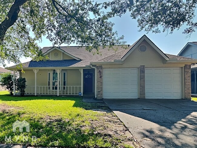 Building Photo - 414 Enfield Dr