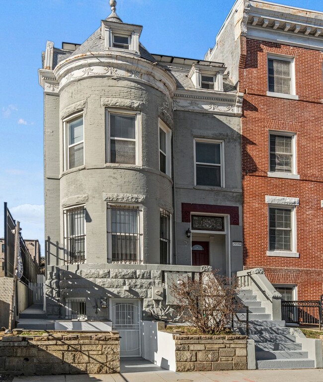 Building Photo - 2918 Sherman Ave NW