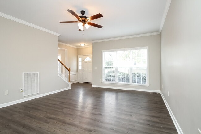 Building Photo - 7883 Rainey Dr