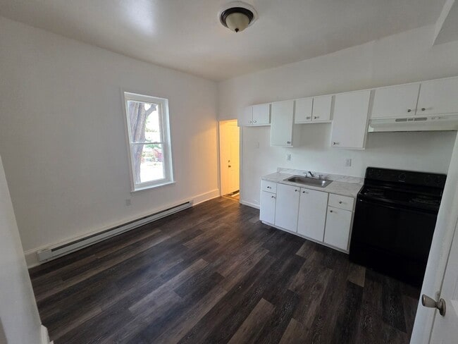 Building Photo - 934 Clifford Brown Walk