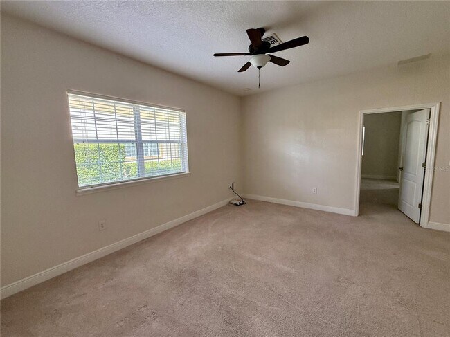 Foto del edificio - 17403 Promenade Dr