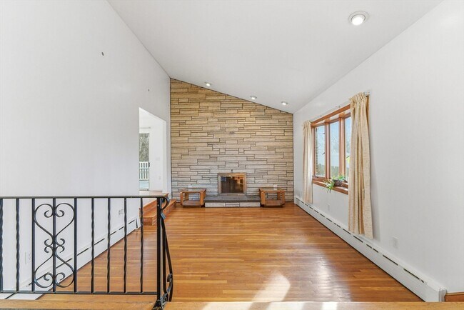 Foto del edificio - 7 Carol St