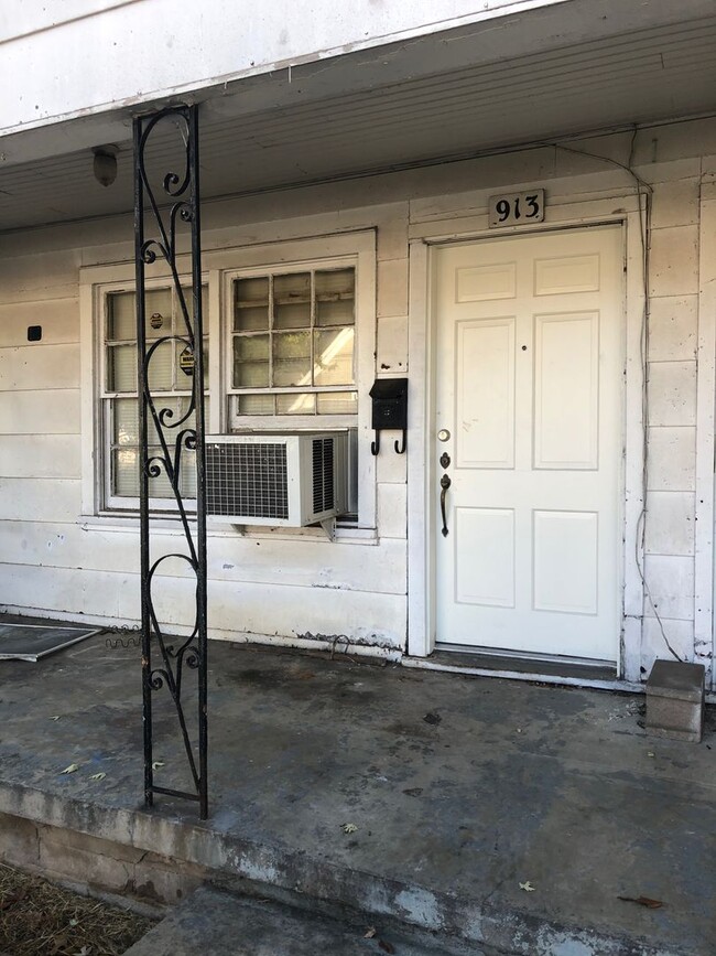 Building Photo - SOUTH FORK-SOUTH 22ND DUPLEX