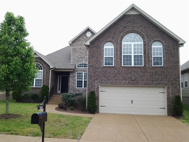 Foto principal - 824 Daybreak Dr