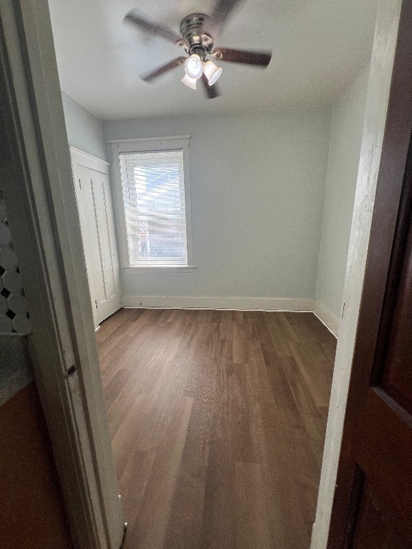 Foto del edificio - 427 N Lawler Ave