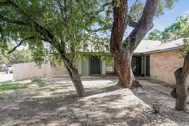 Building Photo - 8902 Amber Dusk