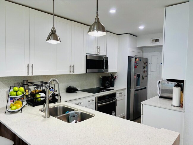 Foto del edificio - 8000 NW 74th Terrace