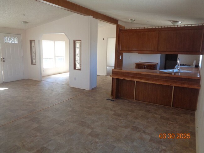 Foto del edificio - Country Living 3 bedroom 2 bathroom offering 1344 sq. ft.