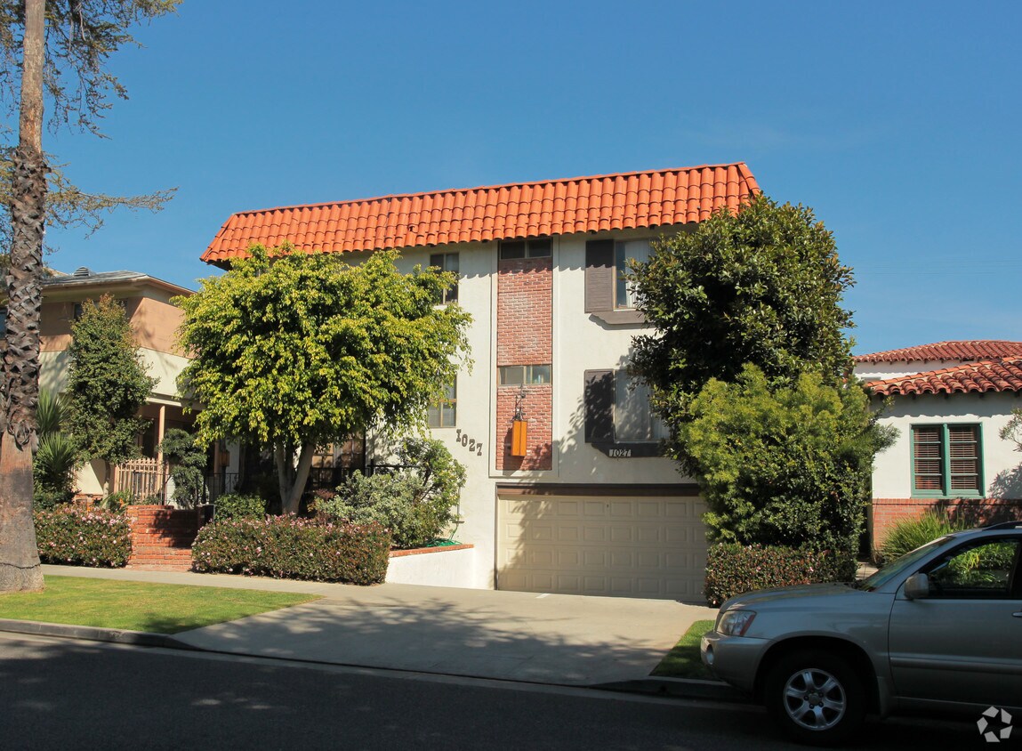 Primary Photo - 1027 9th St