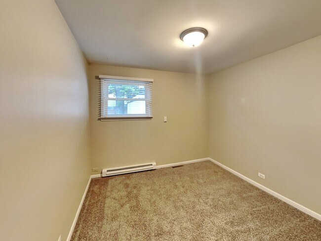 Foto del edificio - 602 Banbury Ct