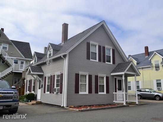 Foto principal - 7 Winchester Ct