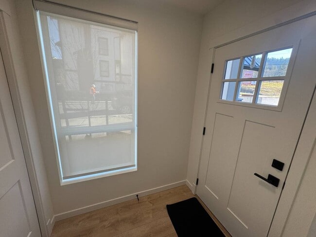 Building Photo - 24951 112 Av