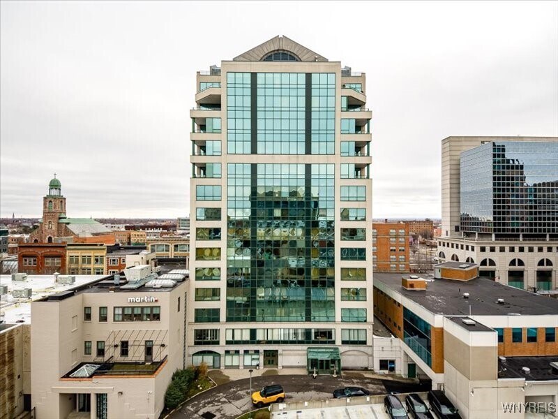 Foto principal - 610 Main St