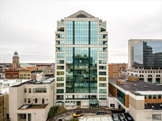 Building Photo - 610 Main St