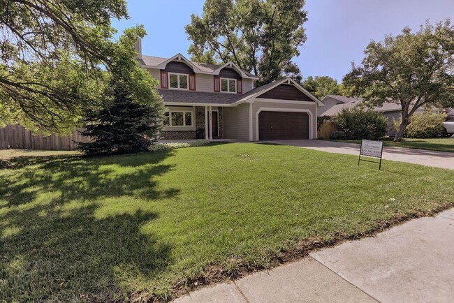 Building Photo - Inviting 3-Bedroom, 2-Bathroom Home in Desirable Parkwood East