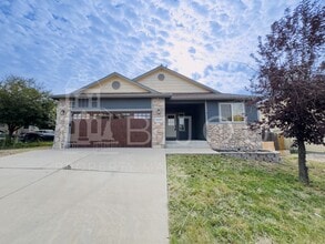 Building Photo - 9429 Riverton Path