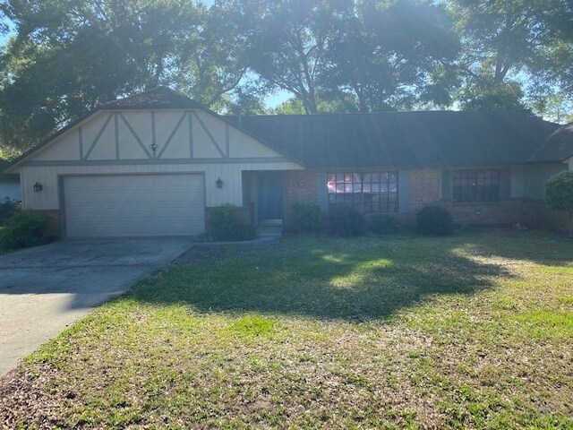Primary Photo - 324 SE 54th Ave