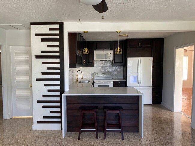 Foto del edificio - 3250 Yorktown St