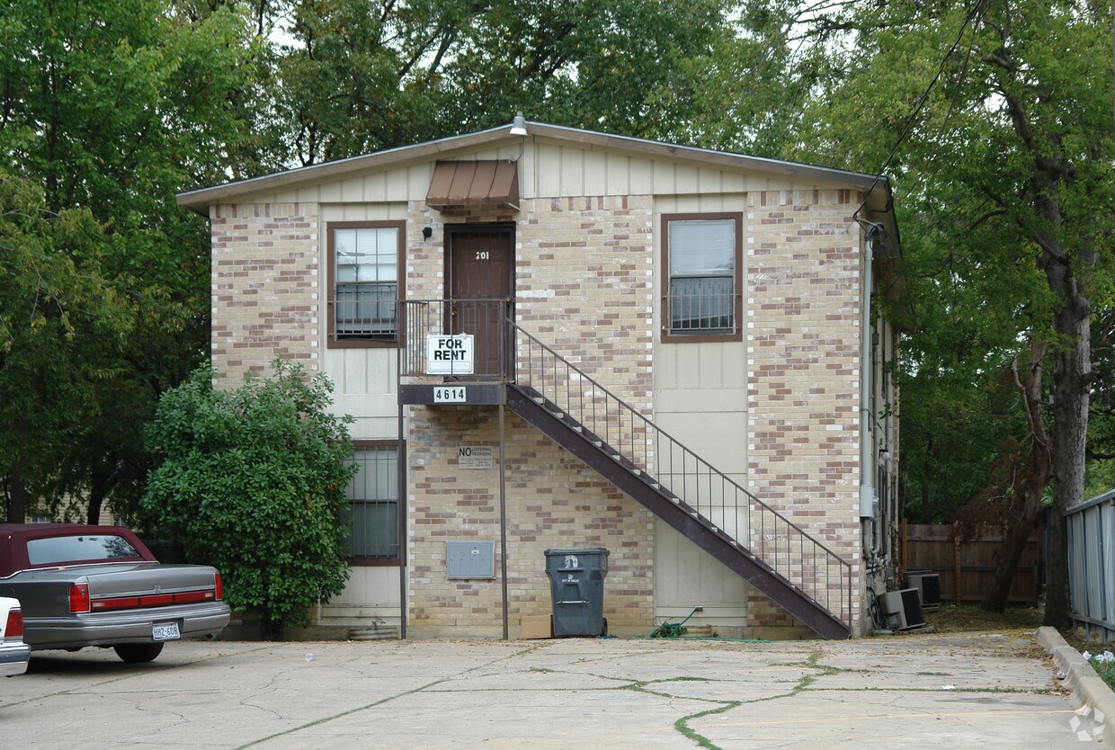 Primary Photo - 4614 Gurley Ave