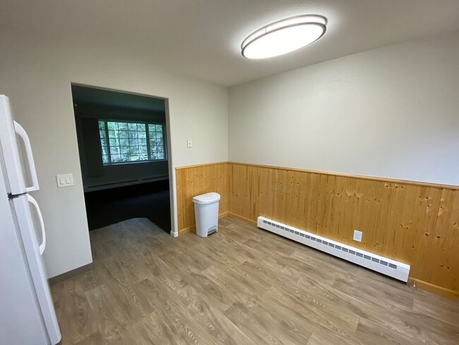 Building Photo - 1701B Aliak Drive