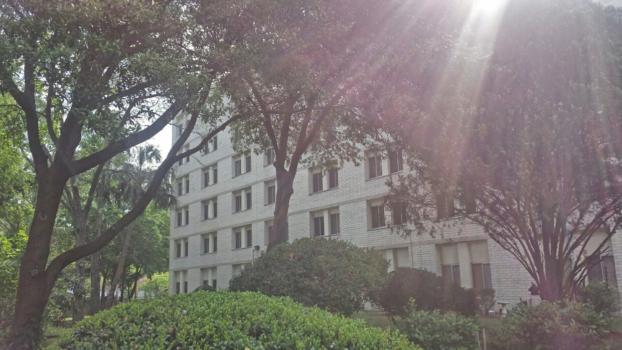 Foto principal - Sundale Manor Apartments