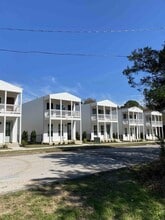 Building Photo - 1047 S Hollywood Ave