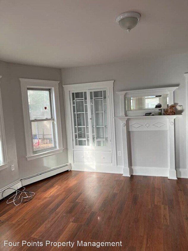 3 br, 1 bath House 3638 Eutaw St, House Rental in Lawrence, MA