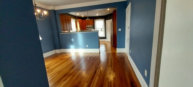 Building Photo - 57 Gregory St