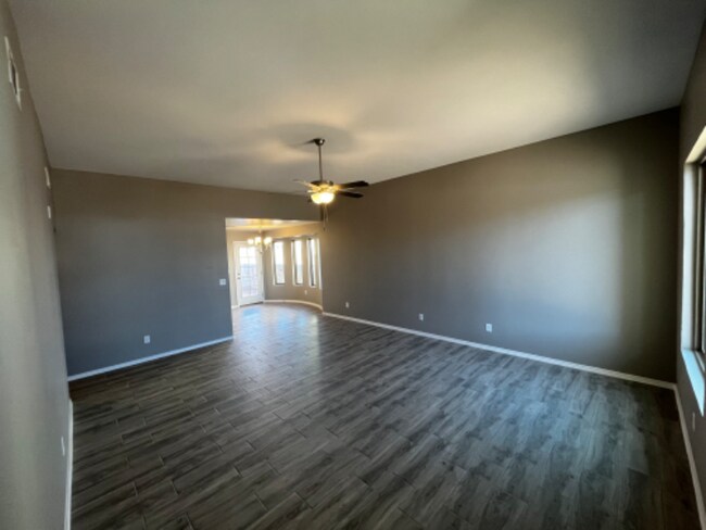 Foto del edificio - 13829 October Sky Ct