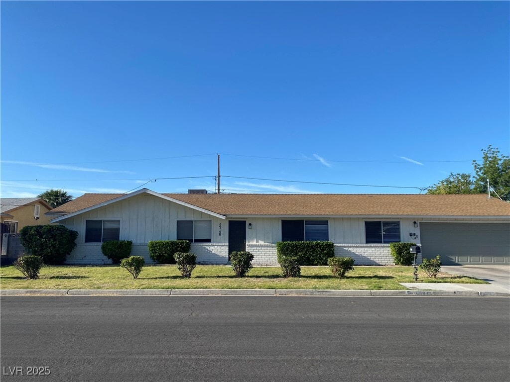 Primary Photo - 4765 E Mohave Ave