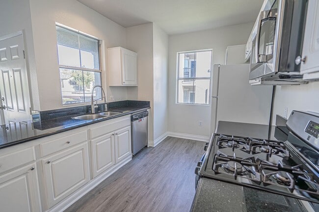 Building Photo - COMING SOON! Bordeaux 2 Bedroom Condo for ...