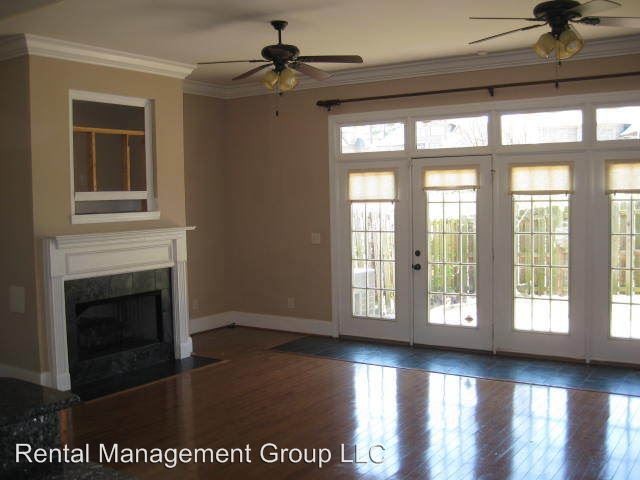 Building Photo - 2 br, 2.5 bath House - 667 Flag Circle