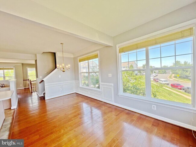 Foto del edificio - 8118 Rainwater Cir