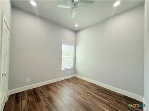 Building Photo - 1128 Magnolia St