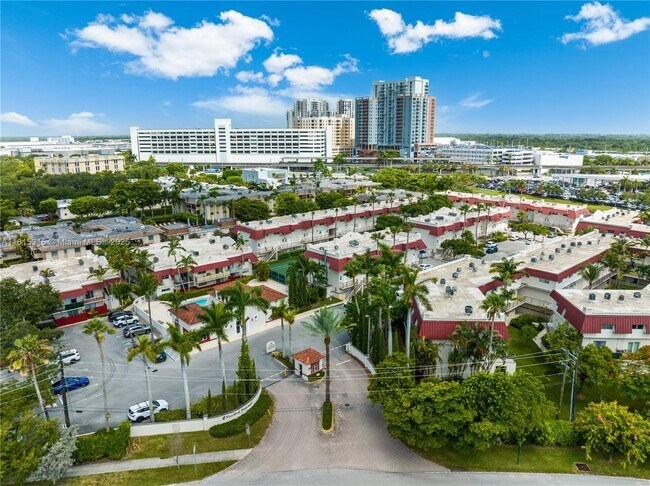 Foto del edificio - 8650 SW 67th Ave
