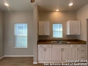 Foto del edificio - 350 Barrett Pl