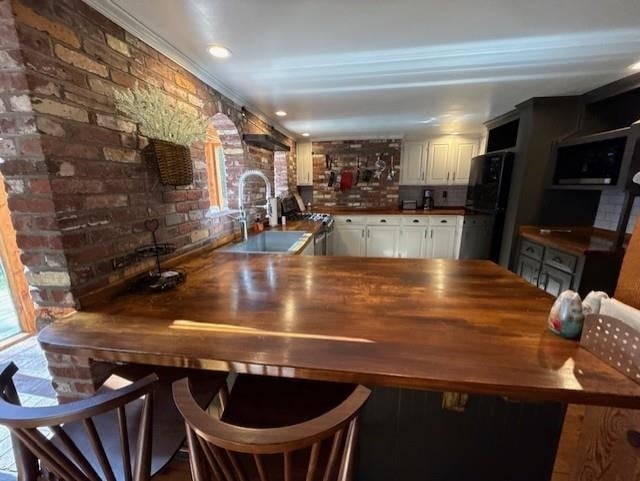 Foto del edificio - 648 NH-103