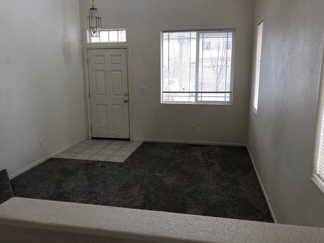 Building Photo - 5875 Blue Canyon Dr