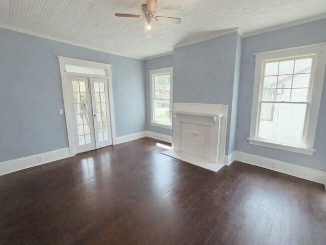 Foto del edificio - 1025 Hillyer Ave