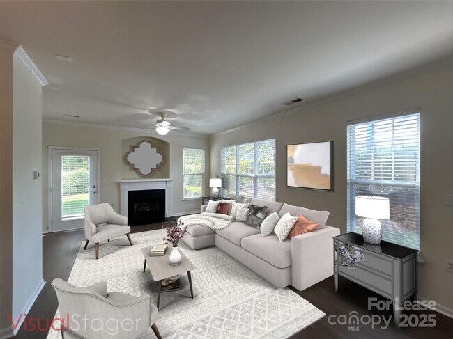 Foto del edificio - 15415 St Christopher Ct