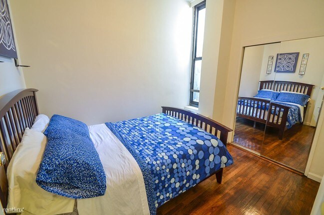 Foto del edificio - 424 W 56th St