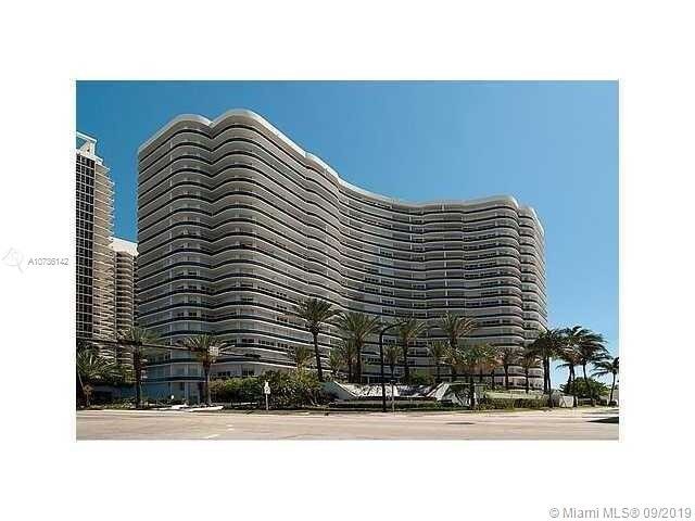 Primary Photo - 9601 Collins Ave