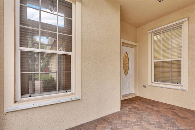 Foto del edificio - 3701 NW Willow Creek Dr